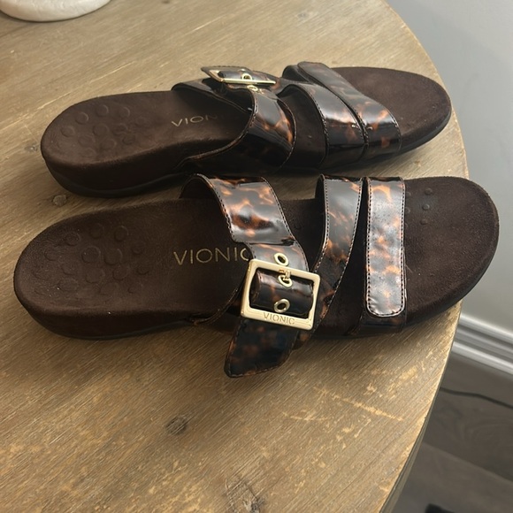 Vionic Skylar Brown Tortoise Slip On Adjautable Sandals Women Orthotic size 9 - Picture 12 of 16